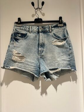 DL1961 Emilie High Rise Vintage 4” Denim Cutoff Shorts Size 26